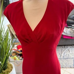 Jones New York Timeless Sleeveless Red Midi Lined Dress Size 8 EUC Christmas Eve